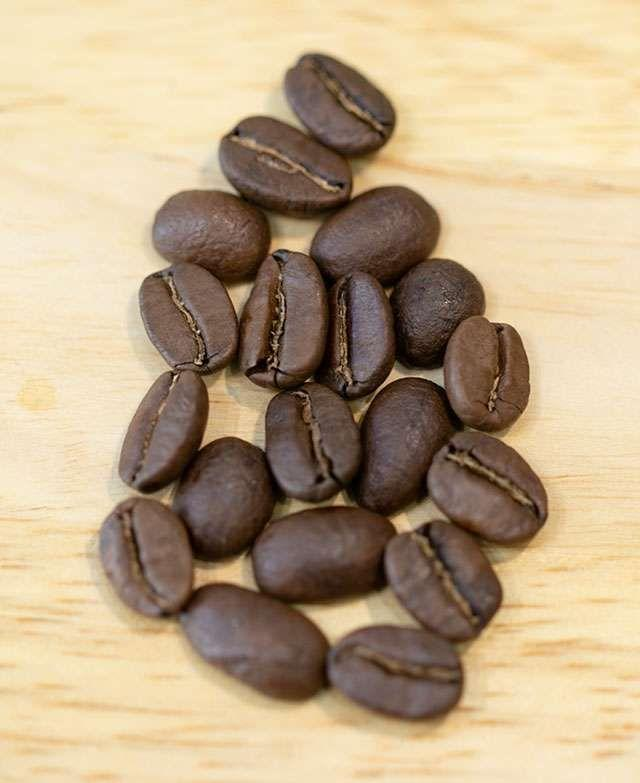 Cà phê: Robusta nguyên hạt, Xuất xứ: Bảo Lộc - Lâm Đồng
